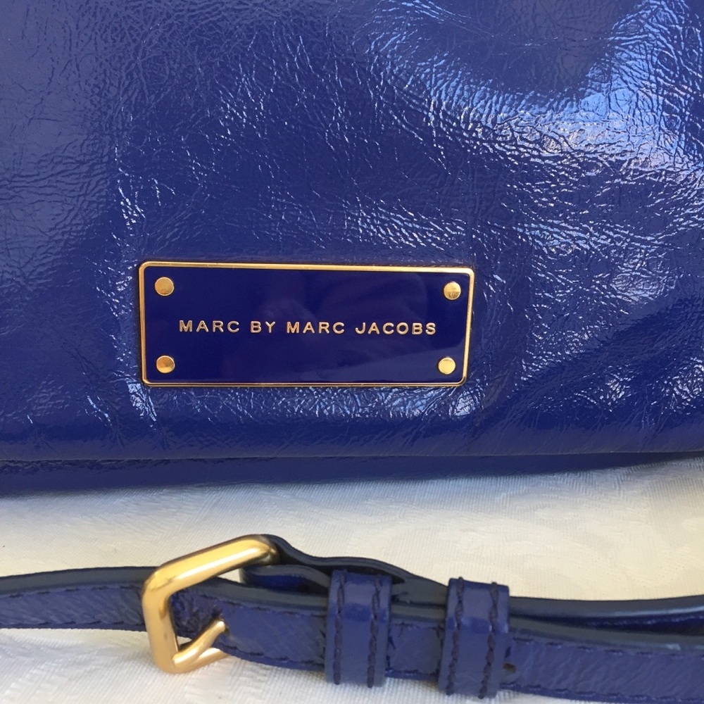 Marc by Marc Jacobs blue Too Hot To Handle Handbag - Picture 8 of 10